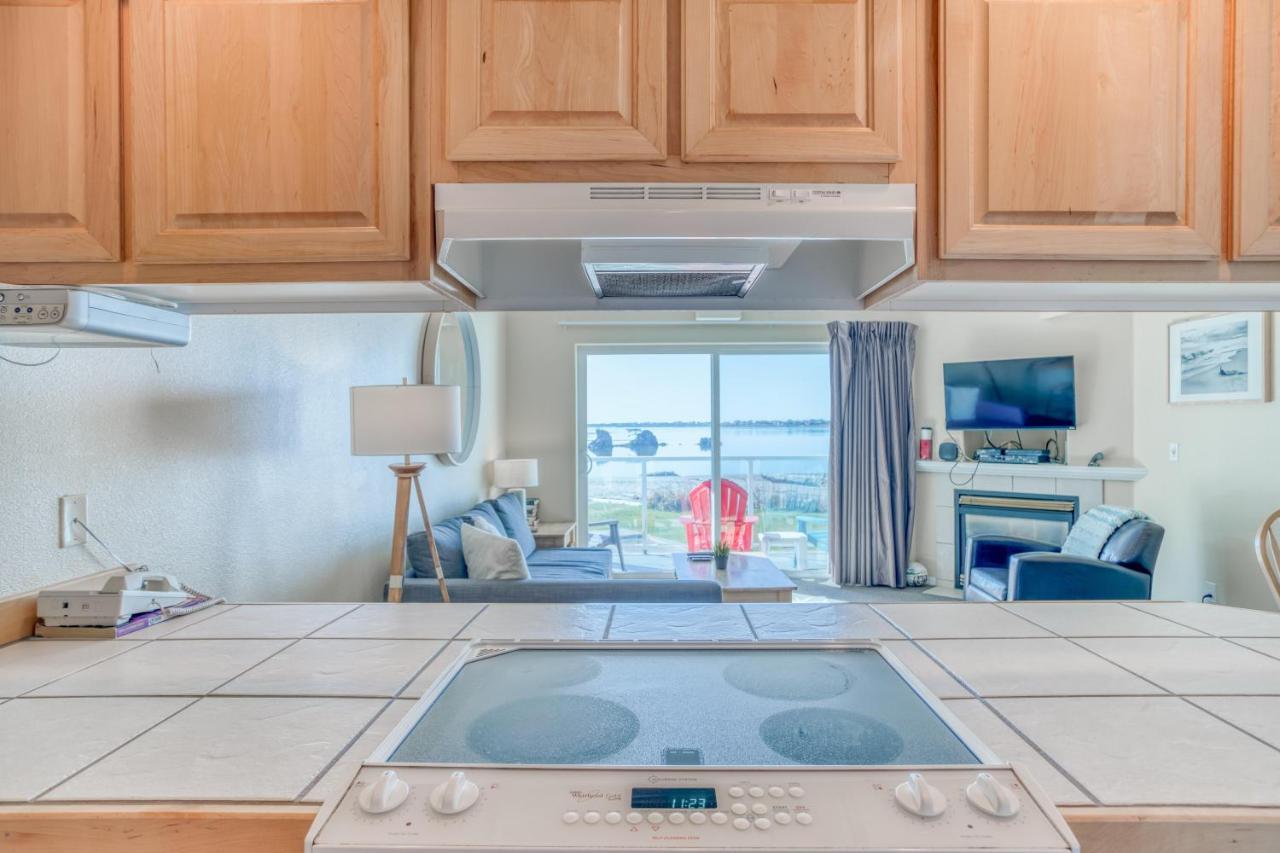 Birds Nest Suite Lincoln City Extérieur photo