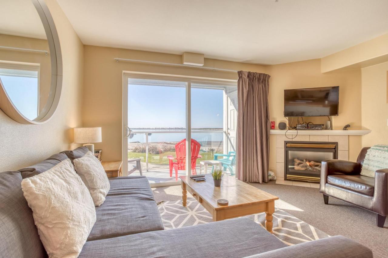 Birds Nest Suite Lincoln City Extérieur photo